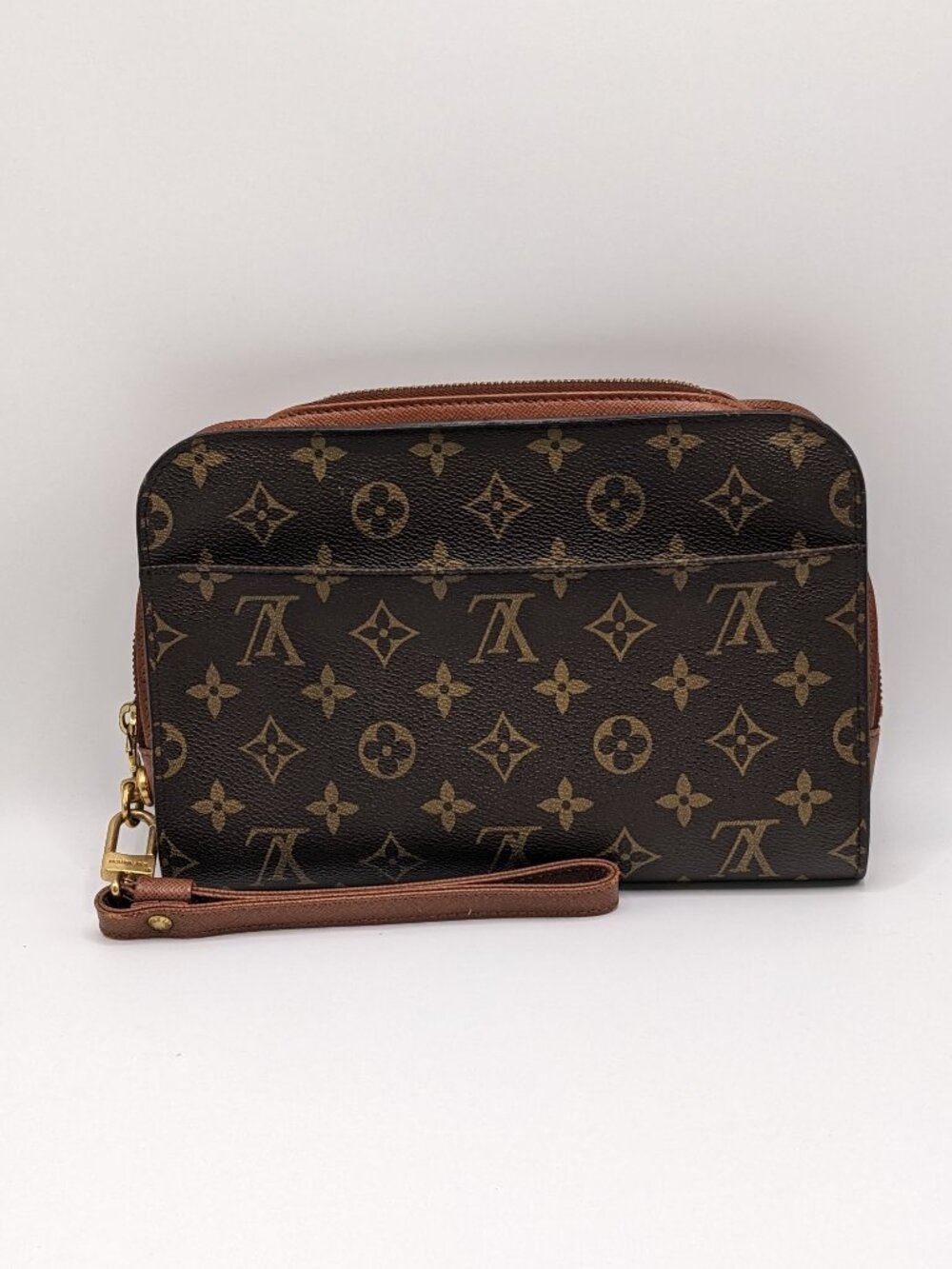 Louis Vuitton Vintage Monogram Wristlet Clutch